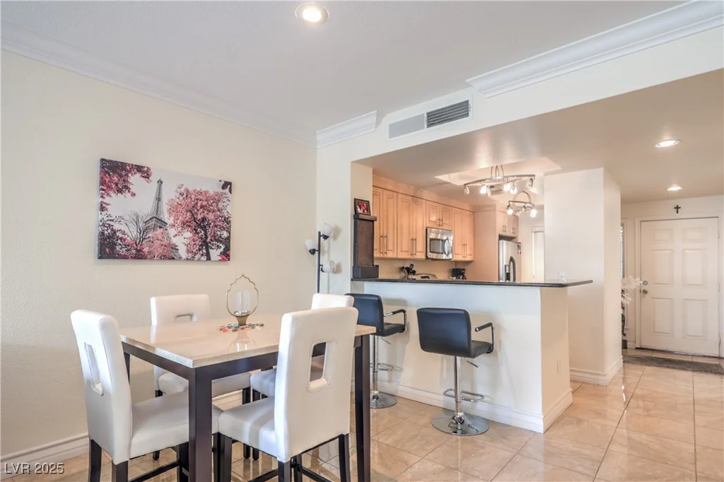 210 Flamingo, Las Vegas, NV 89169