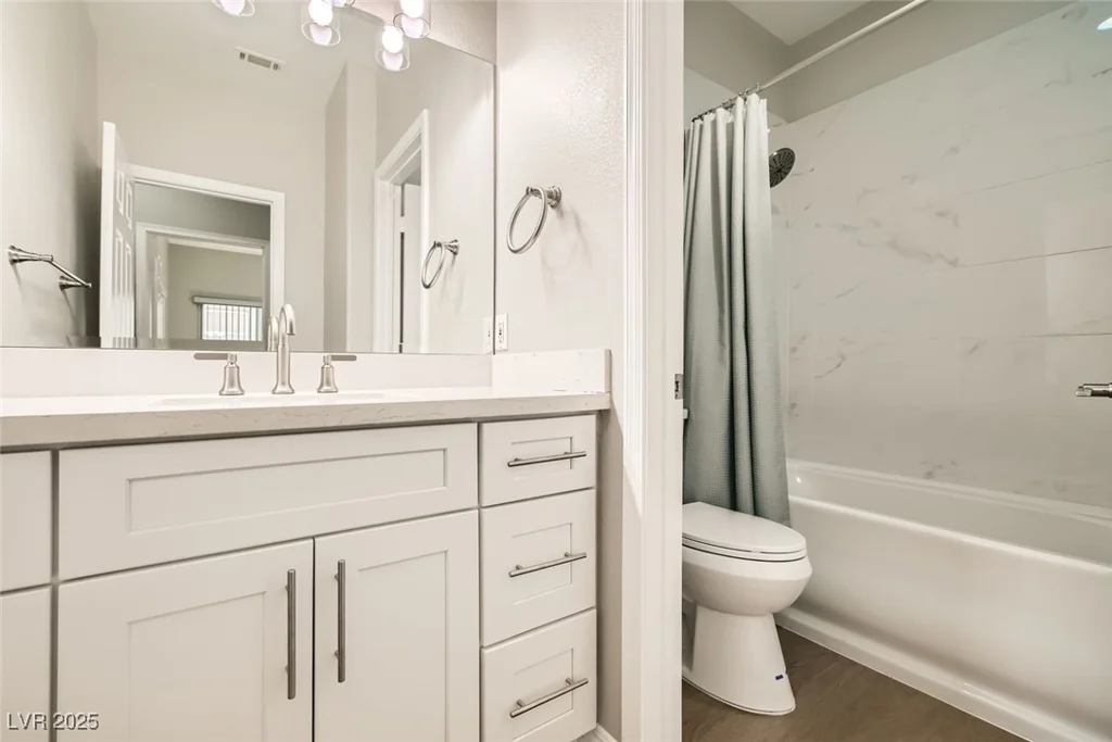 813 Royal Elm, Las Vegas, NV 89144
