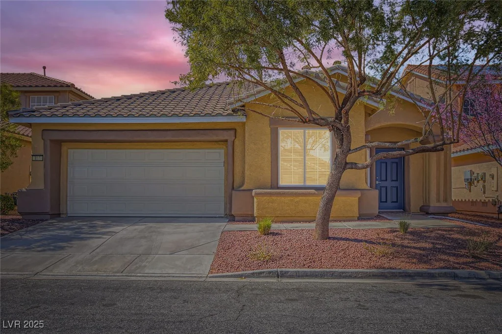 813 Royal Elm, Las Vegas, NV 89144