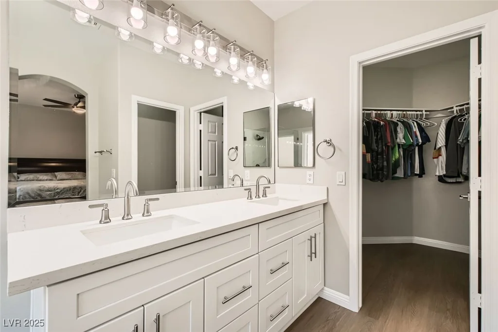 813 Royal Elm, Las Vegas, NV 89144