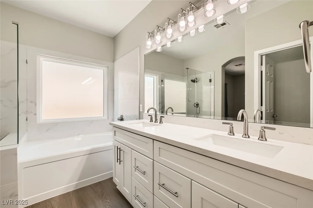 813 Royal Elm, Las Vegas, NV 89144