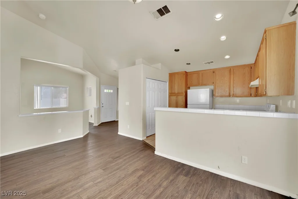 7608 Sierra Paseo, Las Vegas, NV 89128