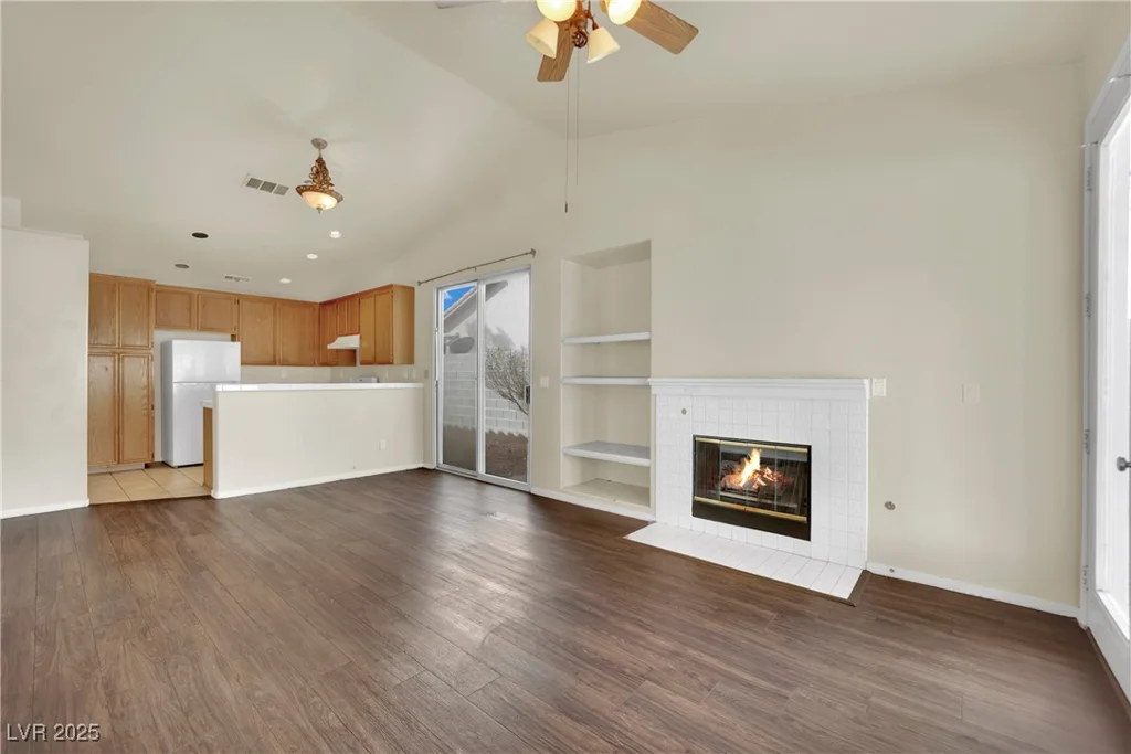 7608 Sierra Paseo, Las Vegas, NV 89128