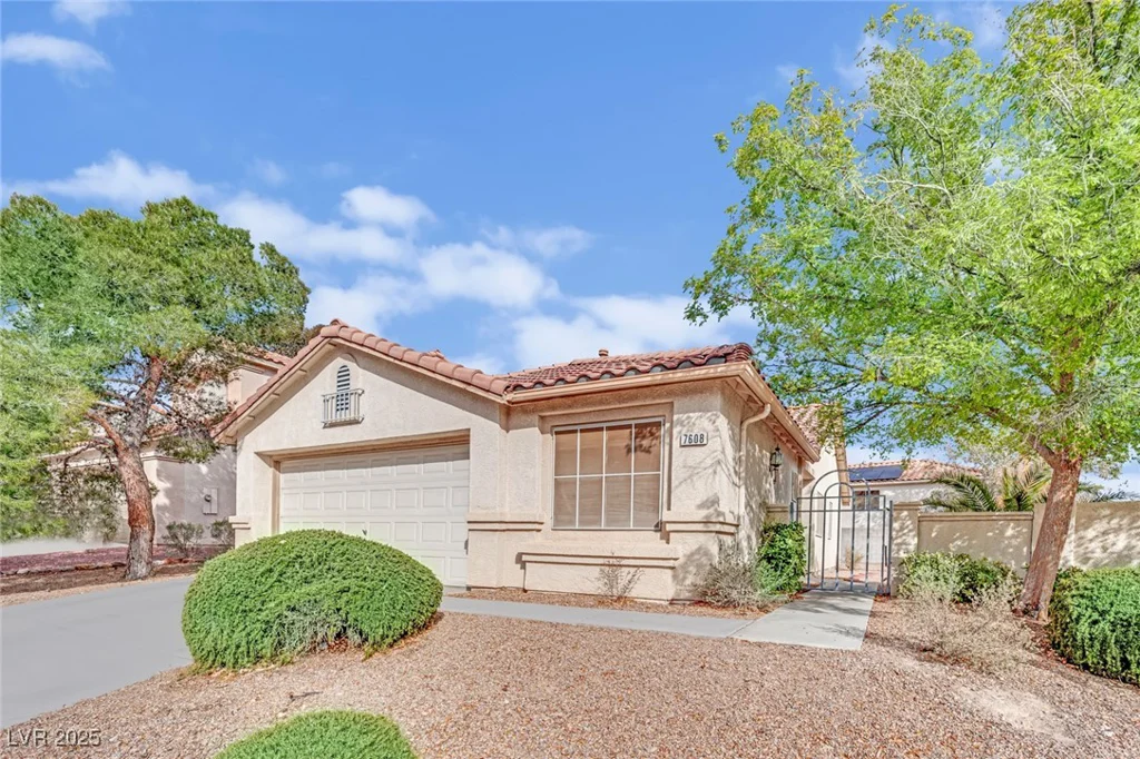 7608 Sierra Paseo, Las Vegas, NV 89128