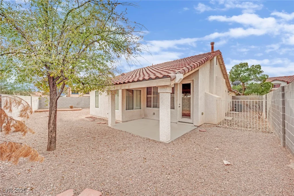 7608 Sierra Paseo, Las Vegas, NV 89128