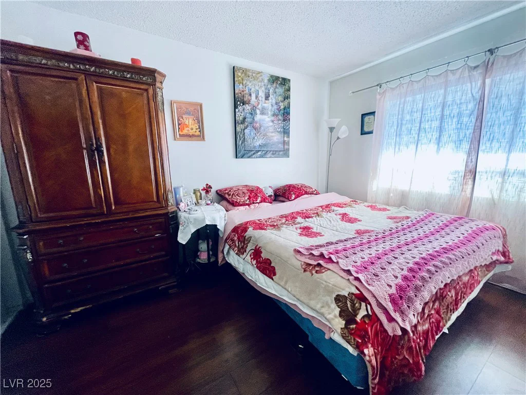 3856 Commanche, Las Vegas, NV 89121