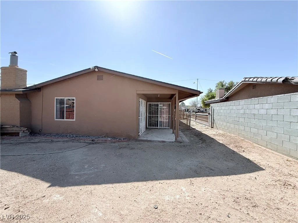 3856 Commanche, Las Vegas, NV 89121