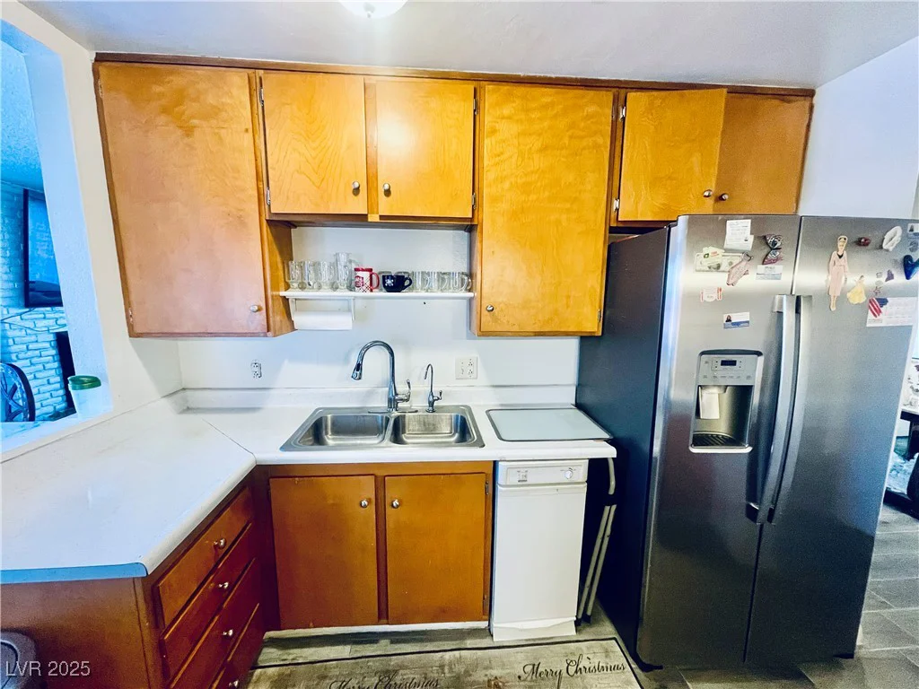 3856 Commanche, Las Vegas, NV 89121