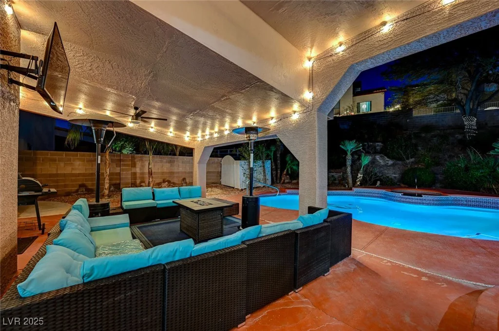2813 Via Avanti, Henderson, NV 89074