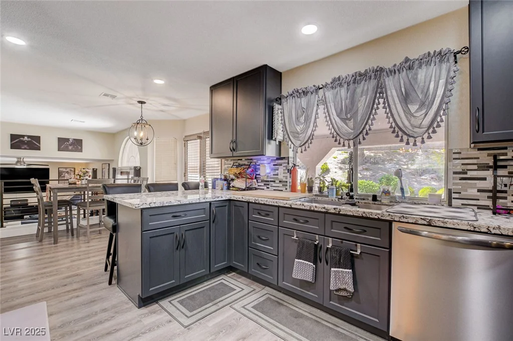 2813 Via Avanti, Henderson, NV 89074