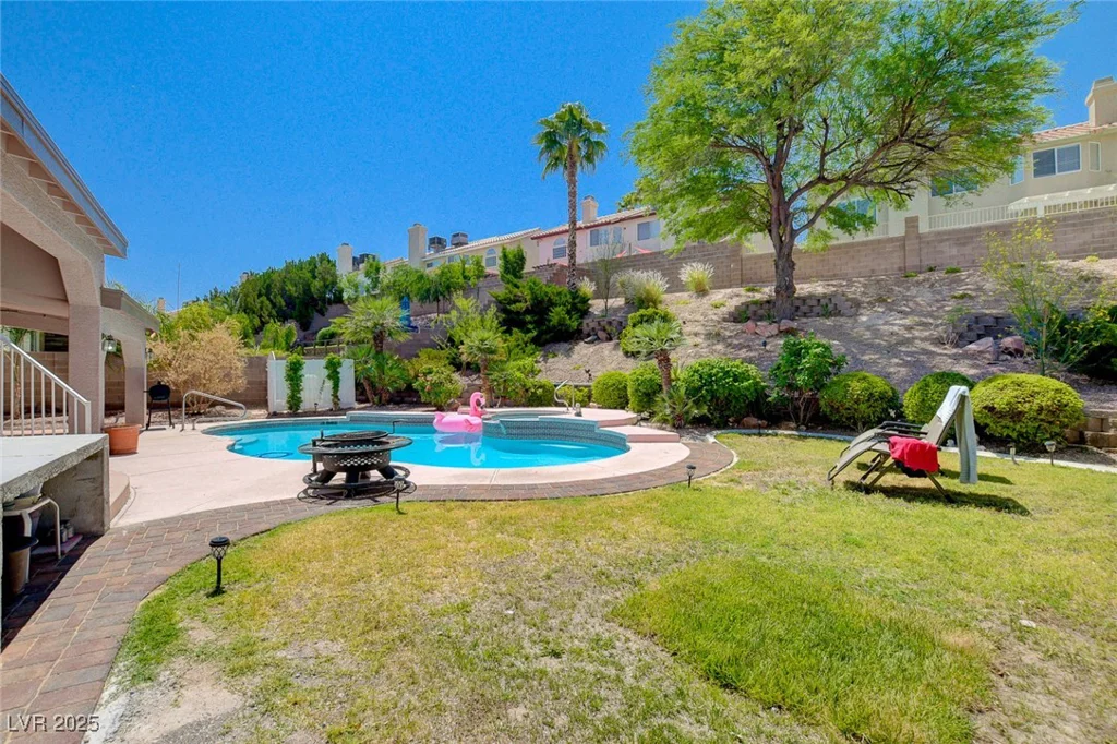 2813 Via Avanti, Henderson, NV 89074