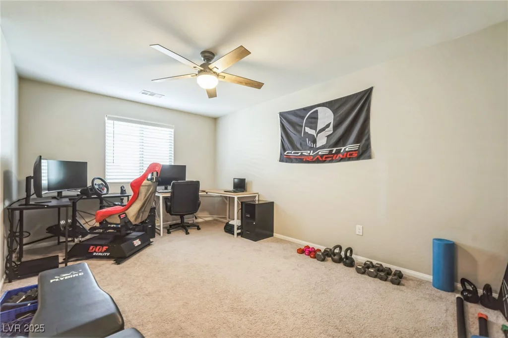 5628 Ridgeland, North Las Vegas, NV 89031