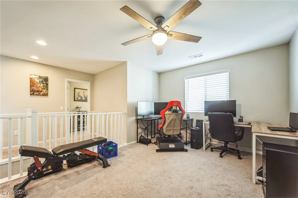 5628 Ridgeland, North Las Vegas, NV 89031