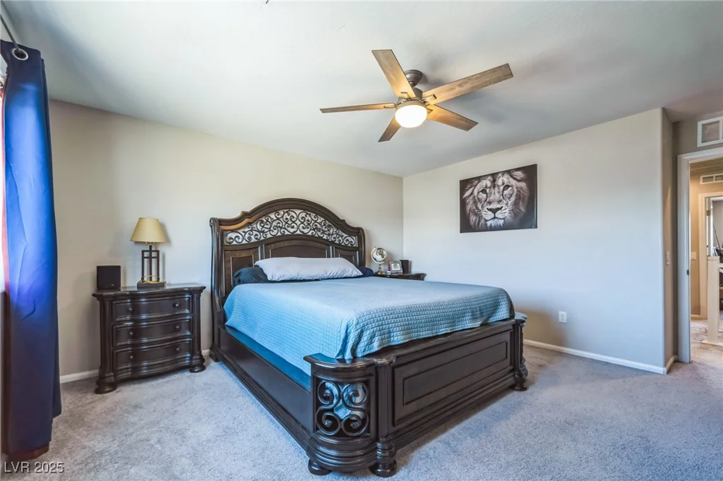 5628 Ridgeland, North Las Vegas, NV 89031
