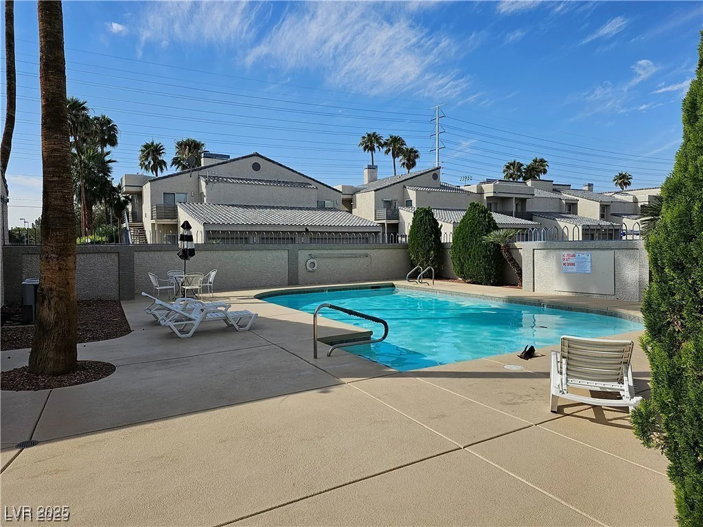 6250 Flamingo, Las Vegas, NV 89103