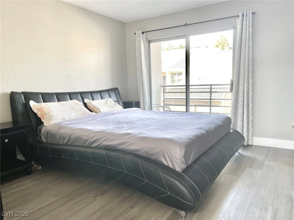 6250 Flamingo, Las Vegas, NV 89103