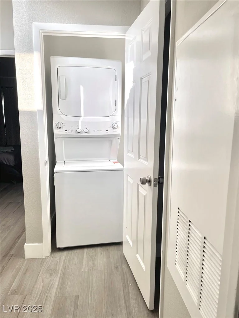 6250 Flamingo, Las Vegas, NV 89103