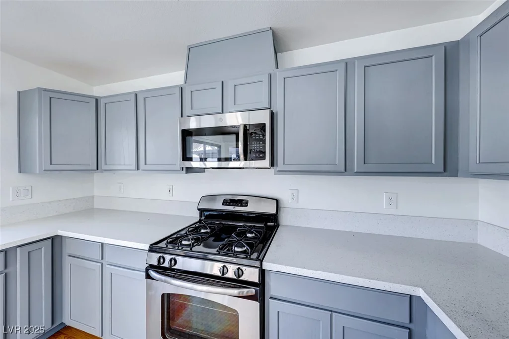 6552 Coldwater Bay, Las Vegas, NV 89122