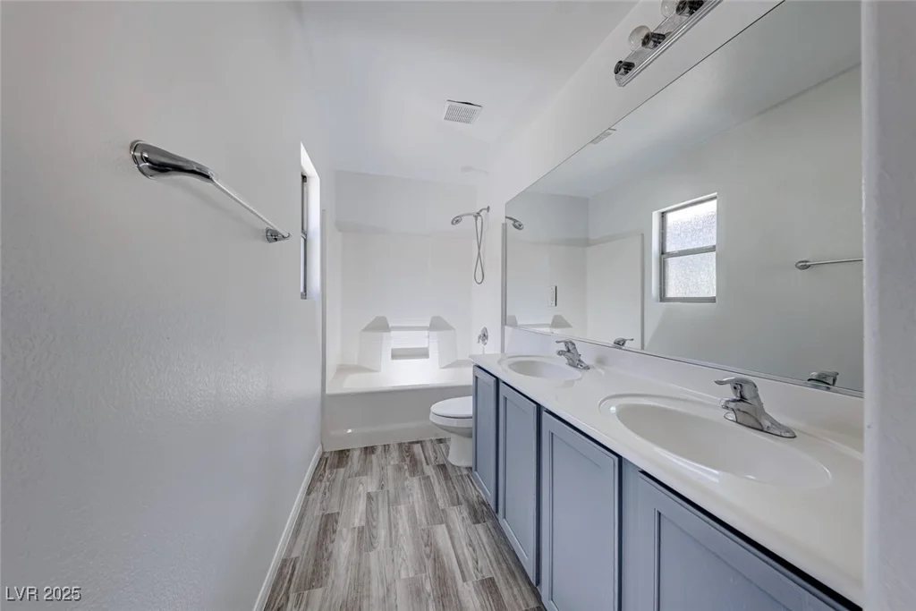 6552 Coldwater Bay, Las Vegas, NV 89122