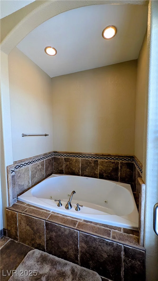 16 Via Visione, Henderson, NV 89011