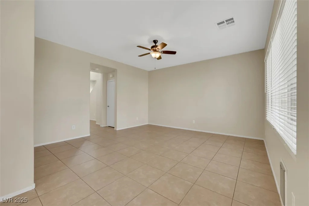 2876 Rothesay, Henderson, NV 89044