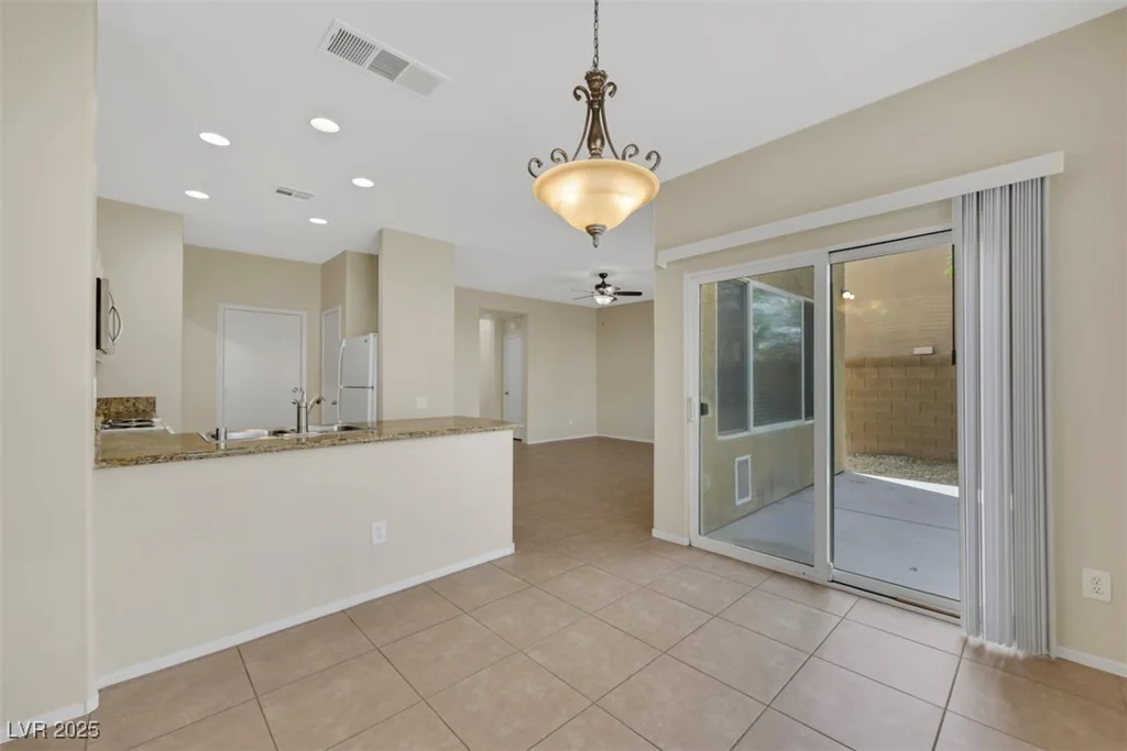 2876 Rothesay, Henderson, NV 89044