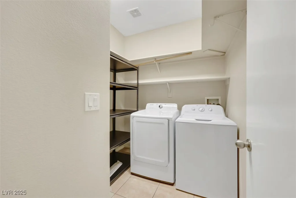 2876 Rothesay, Henderson, NV 89044