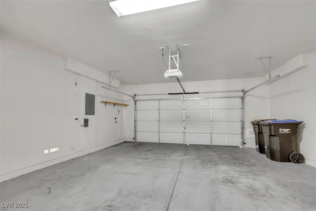 2876 Rothesay, Henderson, NV 89044