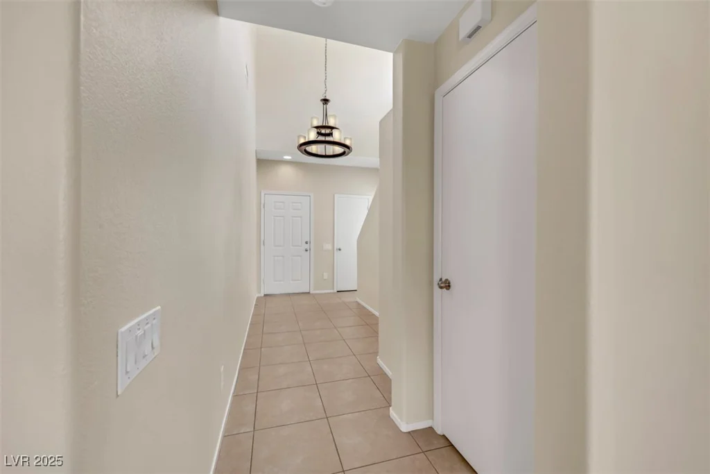 2876 Rothesay, Henderson, NV 89044