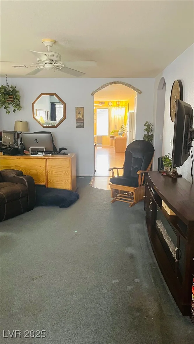 6445 Glory Rise, Las Vegas, NV 89142