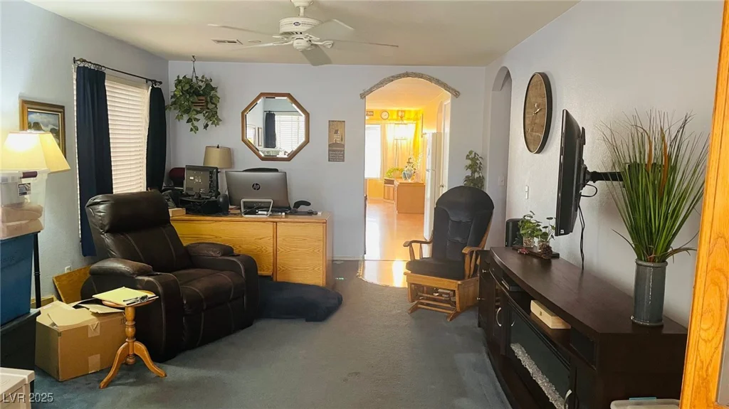 6445 Glory Rise, Las Vegas, NV 89142