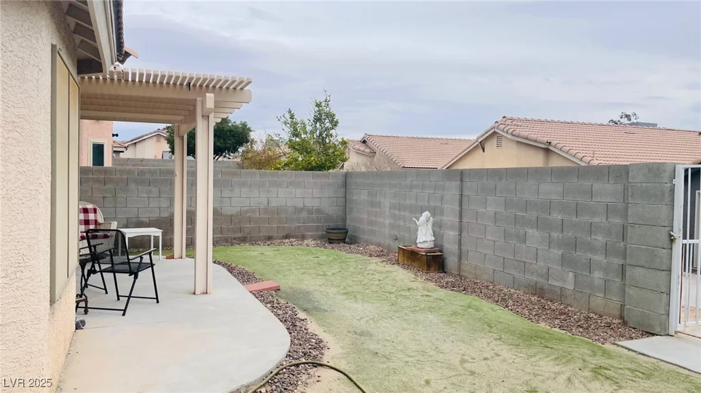 6445 Glory Rise, Las Vegas, NV 89142