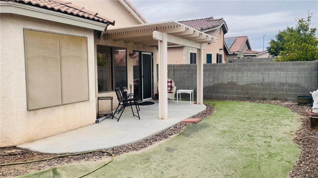 6445 Glory Rise, Las Vegas, NV 89142