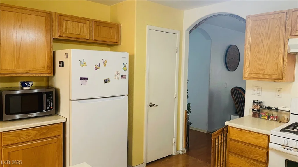 6445 Glory Rise, Las Vegas, NV 89142