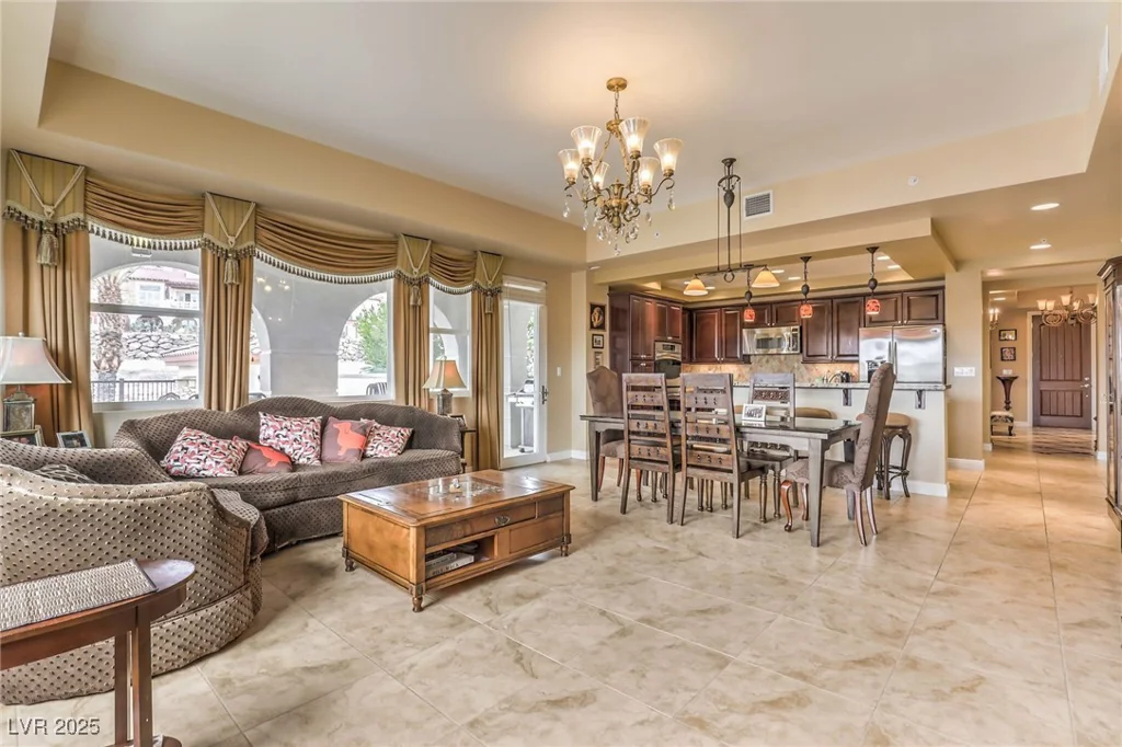 64 Strada Principale, Henderson, NV 89011