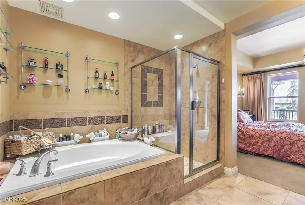 64 Strada Principale, Henderson, NV 89011