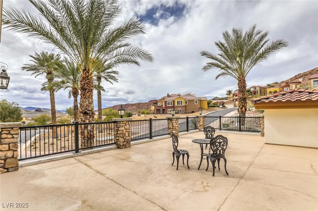 64 Strada Principale, Henderson, NV 89011