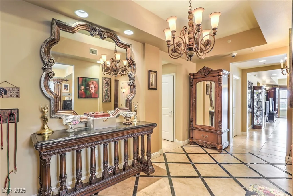 64 Strada Principale, Henderson, NV 89011