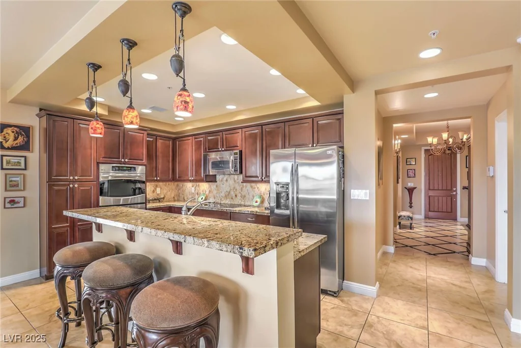 64 Strada Principale, Henderson, NV 89011