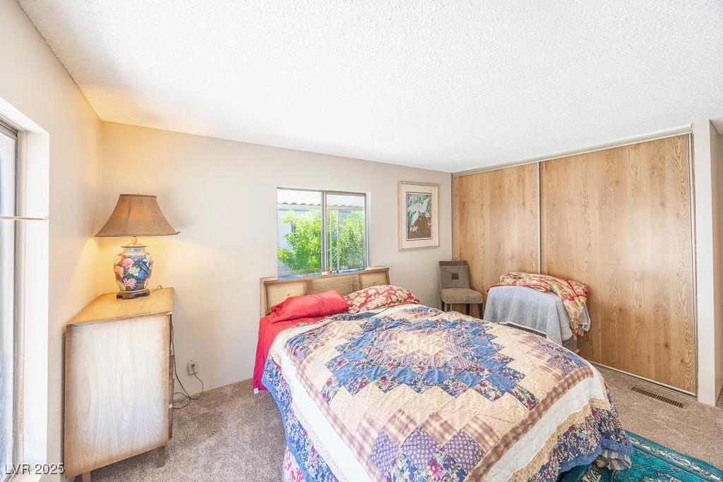3143 La Barca, Las Vegas, NV 89122