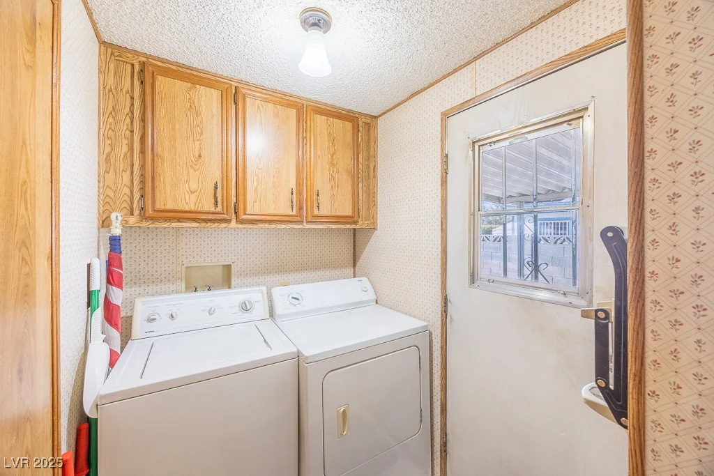 3143 La Barca, Las Vegas, NV 89122