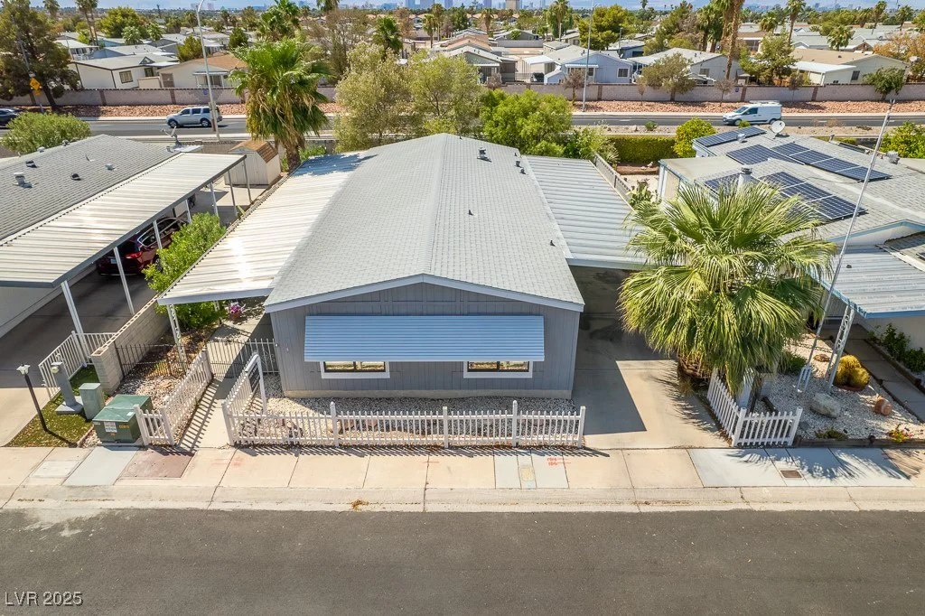 3143 La Barca, Las Vegas, NV 89122
