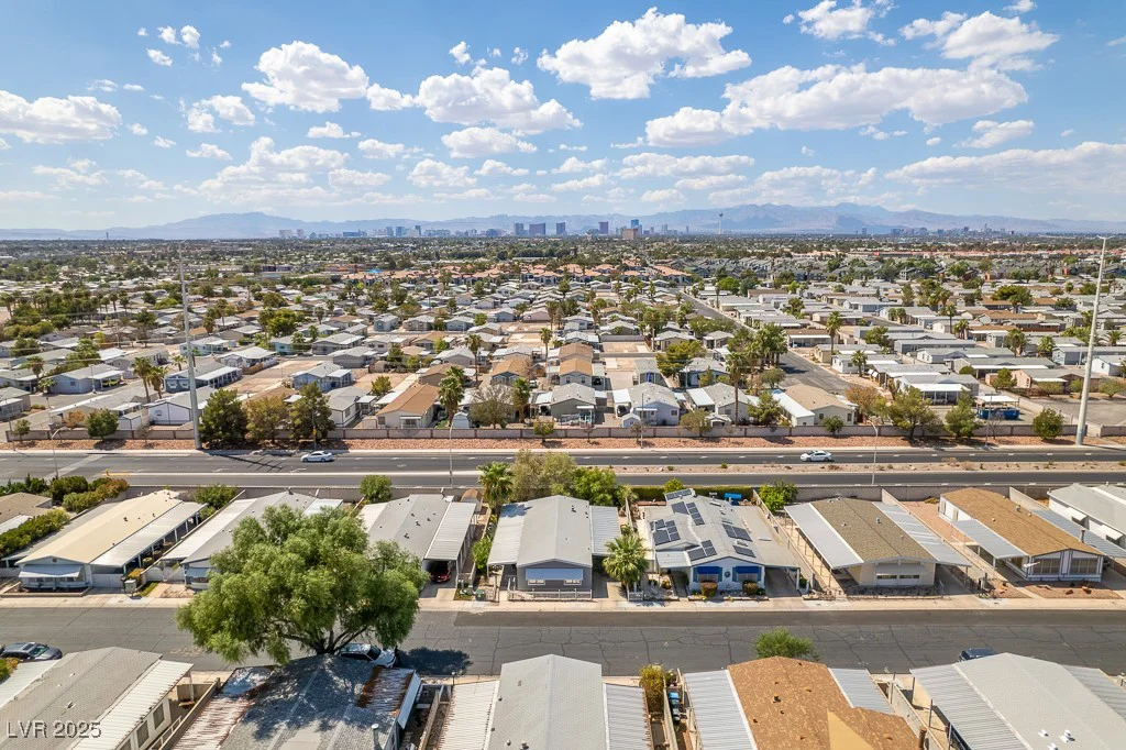 3143 La Barca, Las Vegas, NV 89122