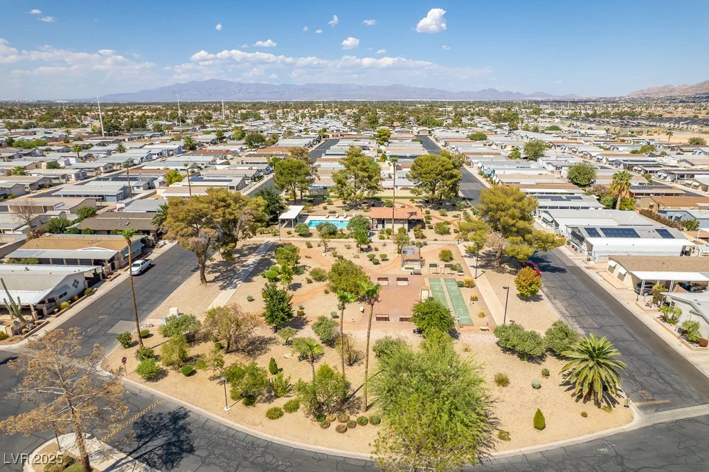 3143 La Barca, Las Vegas, NV 89122