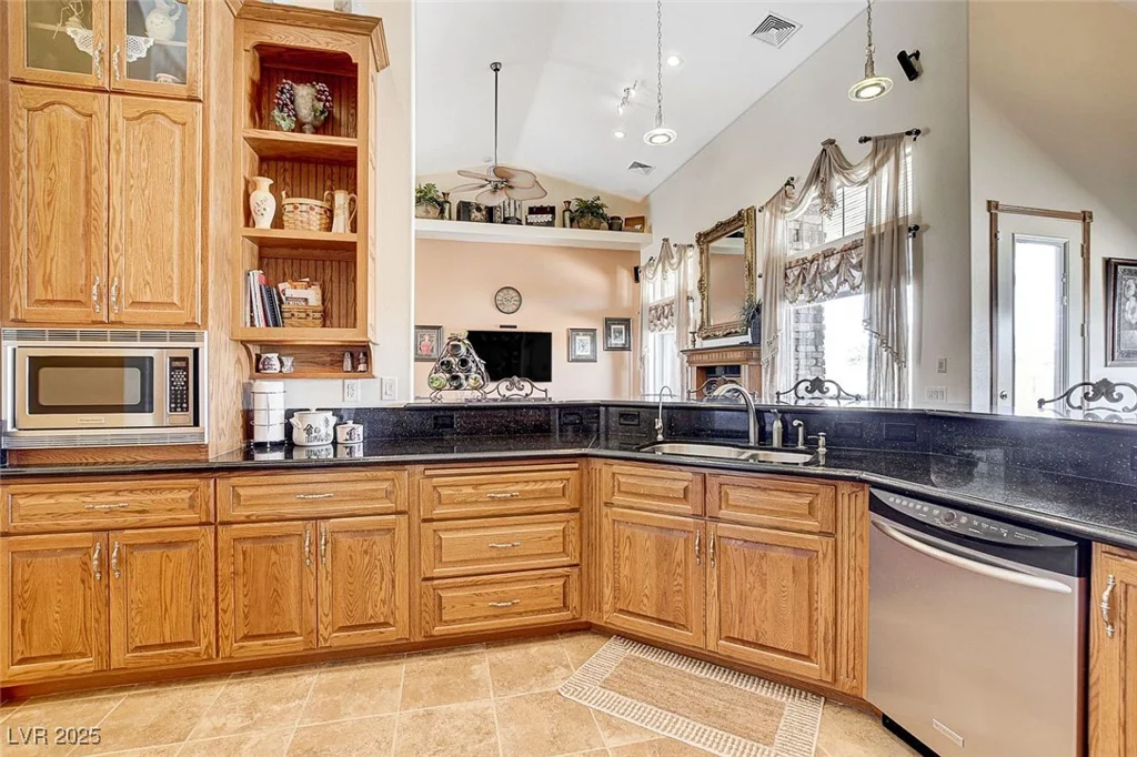 1440 Lost Creek, Pahrump, NV 89048