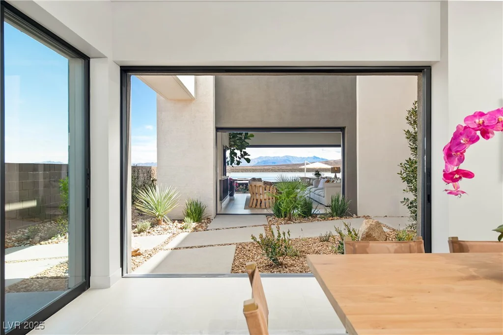 1572 Pleasant Bay, Henderson, NV 89011