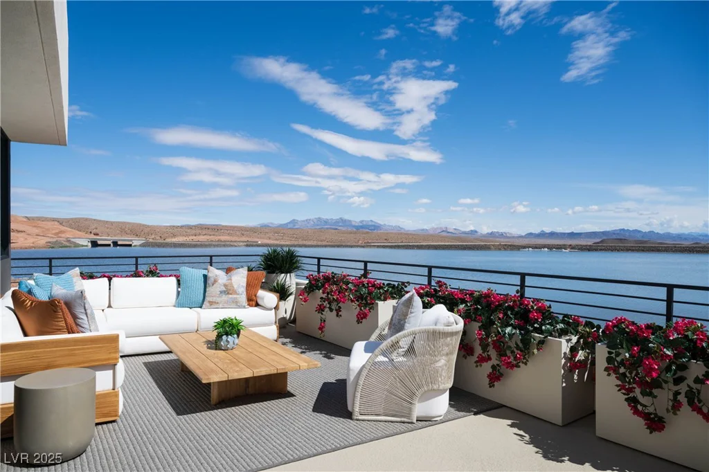 1572 Pleasant Bay, Henderson, NV 89011