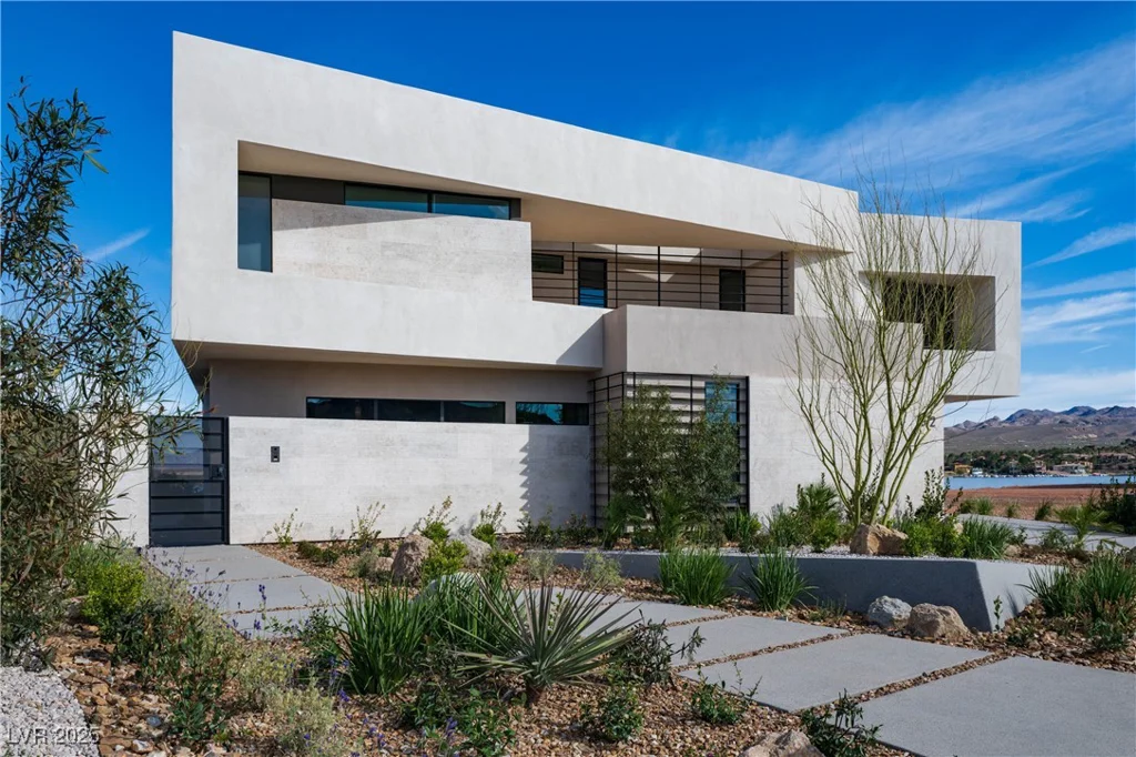 1572 Pleasant Bay, Henderson, NV 89011