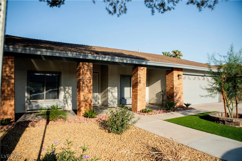 4689 Kristen, Las Vegas, NV 89121