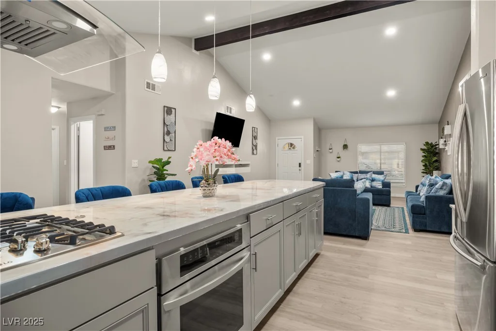 4689 Kristen, Las Vegas, NV 89121